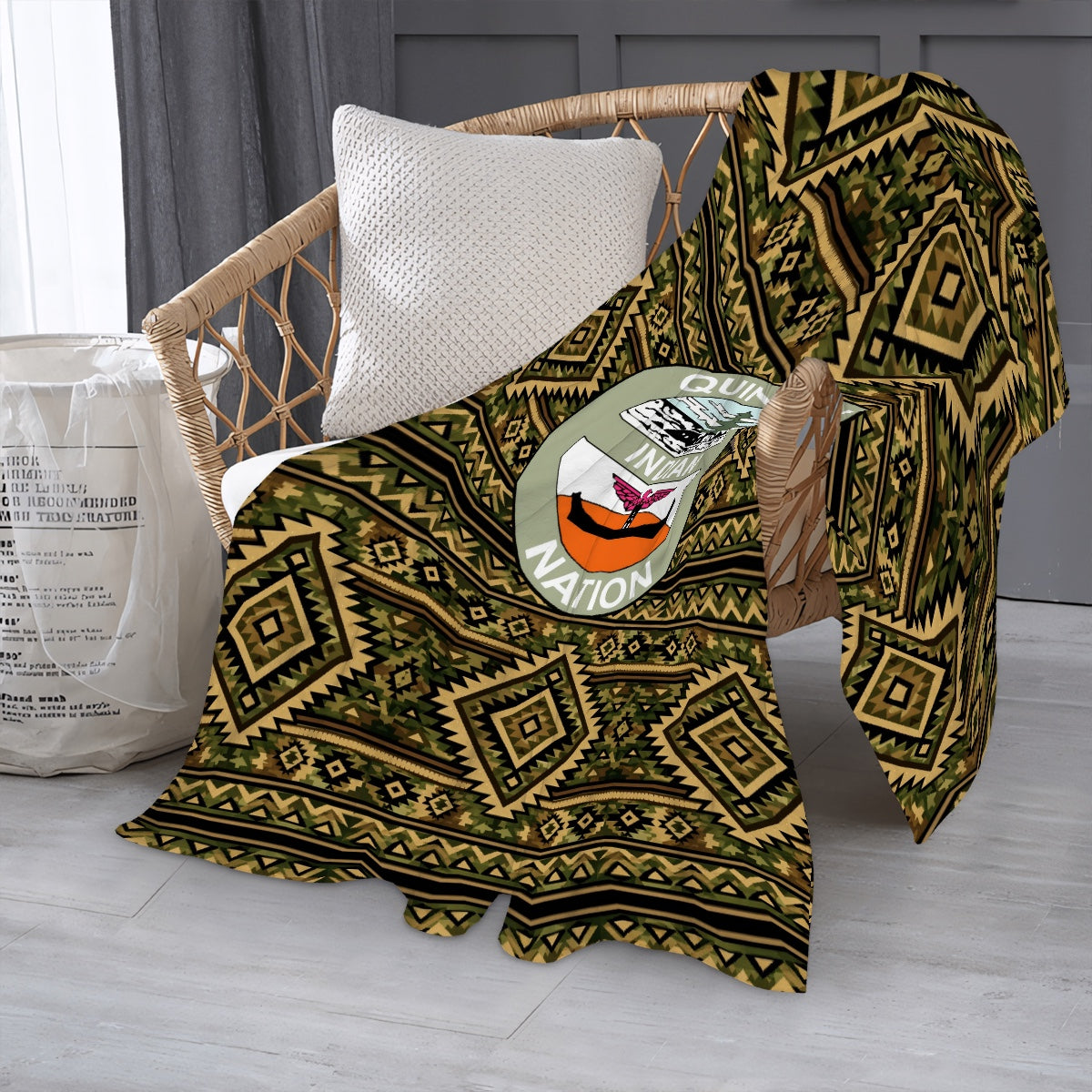 Qin 320 GSM Thick Flannel Throw Blanket (3:4)